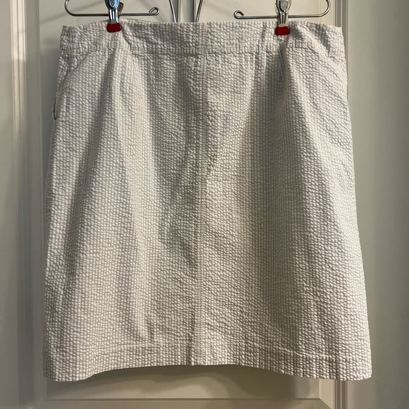 J Crew Seersucker Stretchy Pencil Skirt - Picture 1 of 6